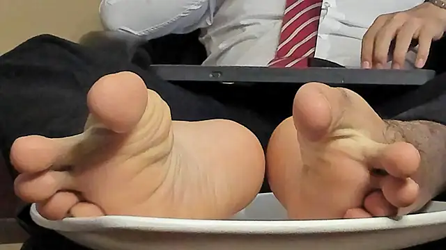 Snapshot of thesexlawyer1 chatting on November 8, 2025, 9:20 am thesexlawyer1 online show from November 8, 2025, 9:20 am