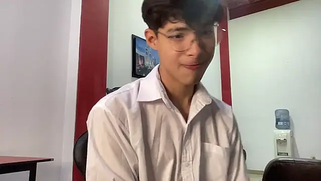 Snapshot of Jacotnk chatting on January 16, 2025, 5:21 am Jacotnk online show from January 16, 2025, 5:21 am