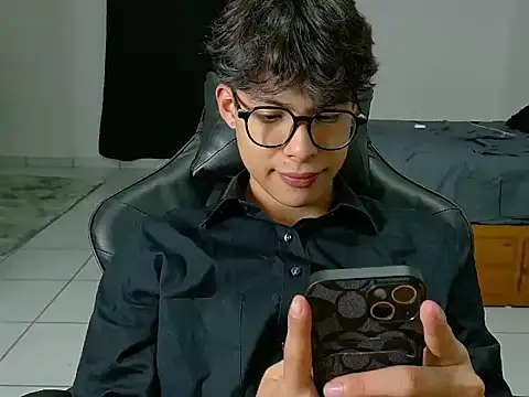 Snapshot of Jacotnk chatting on October 1, 2025, 5:13 am Jacotnk online show from October 1, 2025, 5:13 am