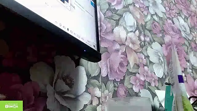 Snapshot of Julia-ru chatting on November 6, 2025, 7:04 pm Julia-ru online show from November 6, 2025, 7:04 pm