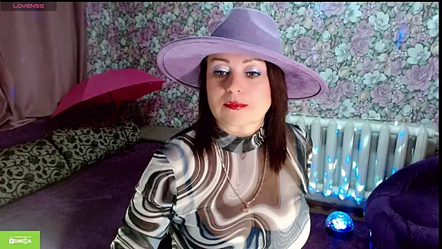 Snapshot of Julia-ru chatting on June 7, 2026, 9:40 pm Julia-ru online show from June 7, 2026, 9:40 pm