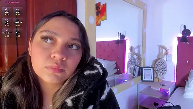 Snapshot of Abril_Gomez06 chatting on January 9, 2026, 9:27 pm Abril Gomez06 online show from January 9, 2026, 9:27 pm