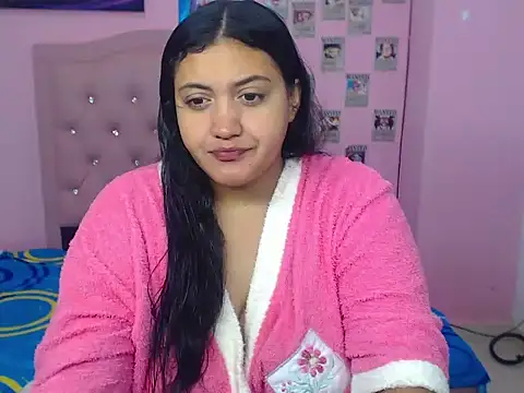 Snapshot of melody-tarly chatting on February 12, 2025, 12:12 pm melody-tarly online show from February 12, 2025, 12:12 pm