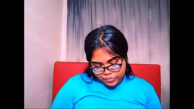 Snapshot of Indian_Lola00 chatting on October 2, 2025, 4:25 pm Indian Lola00 online show from October 2, 2025, 4:25 pm