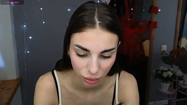 EmmyGreans online show from January 12, 2026, 7:02 am