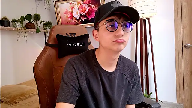 Mr evan1 online show from January 15, 2026, 5:49 pm