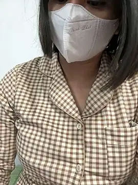 Snapshot of May-Squirt chatting on February 10, 2025, 12:18 pm May-Squirt online show from February 10, 2025, 12:18 pm