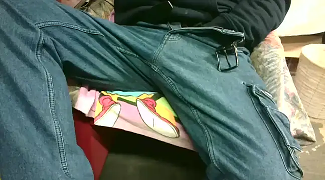 Giulio35 Pika online show from December 10, 2024, 6:44 am