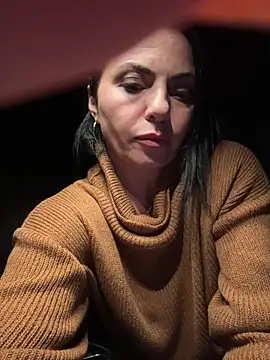 Snapshot of KimKelly13 chatting on April 11, 2026, 10:36 pm KimKelly13 online show from April 11, 2026, 10:36 pm