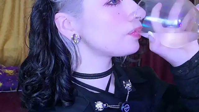 zephirahabney online show from February 7, 2026, 4:11 pm