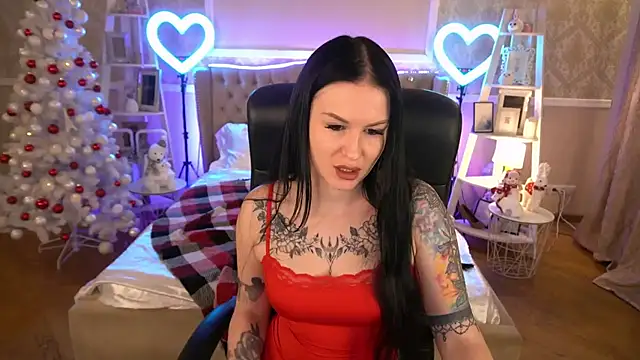 AmberDismond online show from December 4, 2024, 2:04 pm