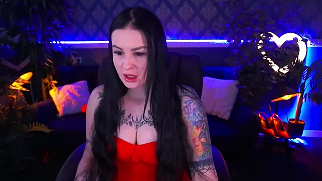 AmberDismond online show from March 10, 2025, 1:32 pm