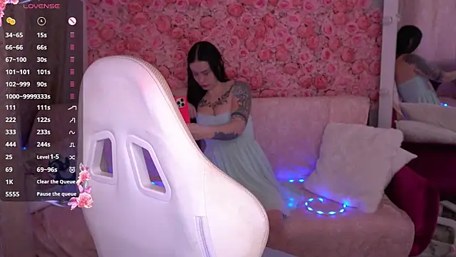 AmberDismond online show from March 16, 2026, 6:39 am