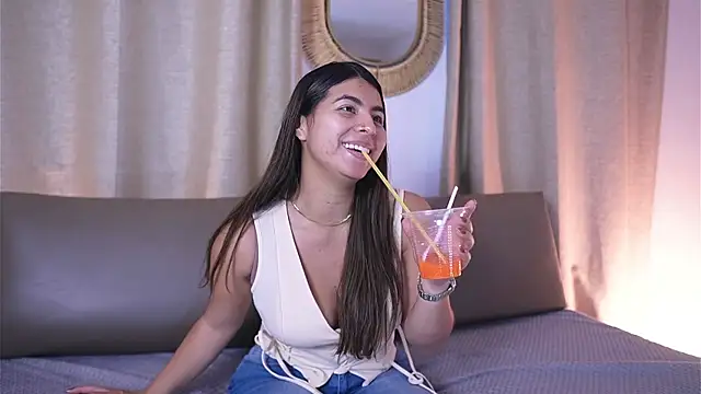 ShelleyMorell online show from November 7, 2025, 2:28 pm