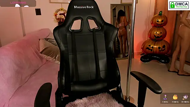 Snapshot of Lilabril chatting on October 2, 2025, 2:35 pm Lilabril online show from October 2, 2025, 2:35 pm