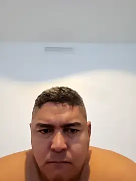 Snapshot of gordito_xx chatting on February 6, 2025, 9:32 am gordito xx online show from February 6, 2025, 9:32 am