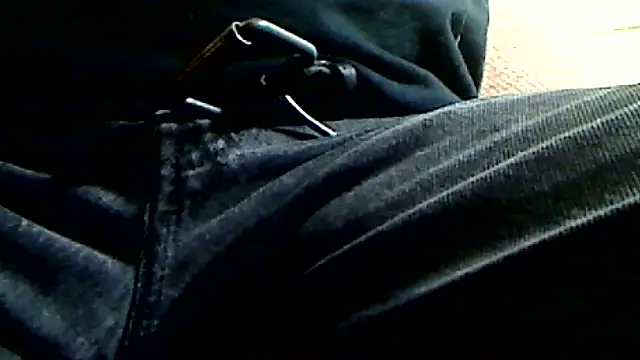 markluvskitty online show from April 7, 2026, 12:27 pm