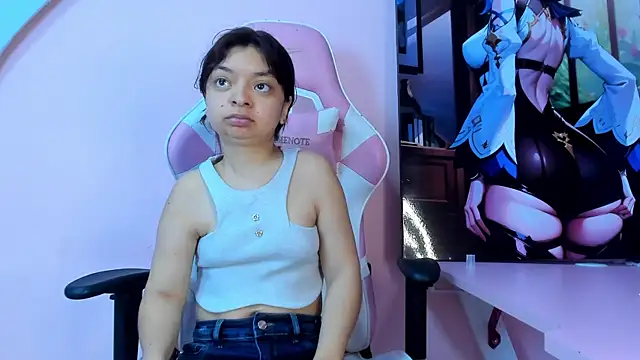 CharlotteMuller online show from February 17, 2026, 4:24 pm