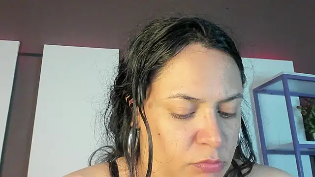 Biiancacox online show from November 14, 2025, 3:05 am