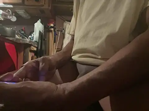 Allin4you2seeme online show from April 10, 2026, 7:35 am