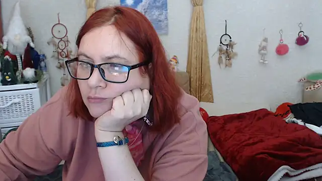 Snapshot of PlayfullMature chatting on January 29, 2025, 3:47 pm PlayfullMature online show from January 29, 2025, 3:47 pm