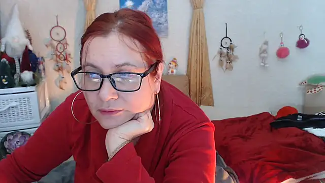 Snapshot of PlayfullMature chatting on January 30, 2025, 6:00 pm PlayfullMature online show from January 30, 2025, 6:00 pm