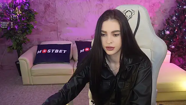 Tina Breeze online show from December 29, 2024, 6:16 pm