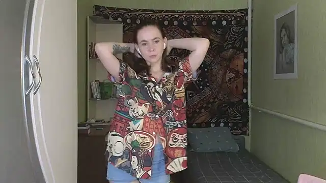 Snapshot of Riley_Roo chatting on September 14, 2025, 3:33 pm Riley Roo online show from September 14, 2025, 3:33 pm