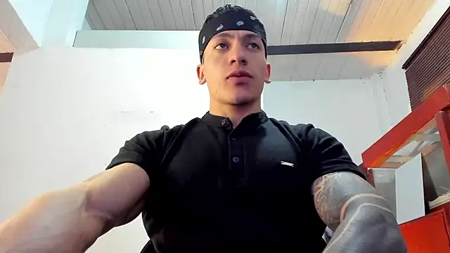 Snapshot of aquiles_51 chatting on October 29, 2025, 7:26 pm aquiles 51 online show from October 29, 2025, 7:26 pm