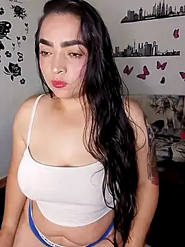 Snapshot of samantha2207 chatting on September 13, 2025, 8:03 am samantha2207 online show from September 13, 2025, 8:03 am