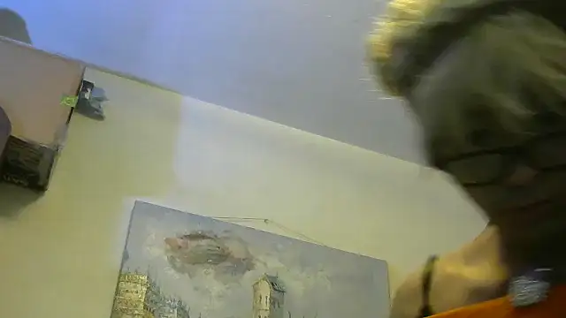 Snapshot of Mune_Raez_6 chatting on November 18, 2025, 6:01 pm Mune Raez 6 online show from November 18, 2025, 6:01 pm