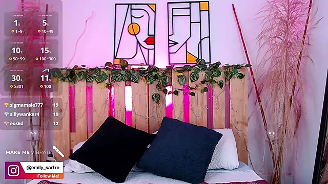 emily amaya online show from December 10, 2024, 4:24 am