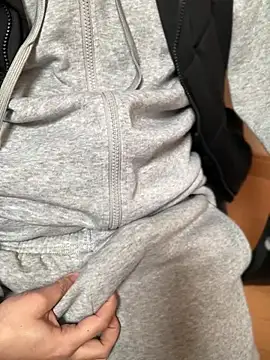 Snapshot of 114514hlove chatting on February 2, 2025, 1:23 am 114514hlove online show from February 2, 2025, 1:23 am