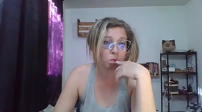 charlott ponce online show from January 29, 2025, 10:22 pm