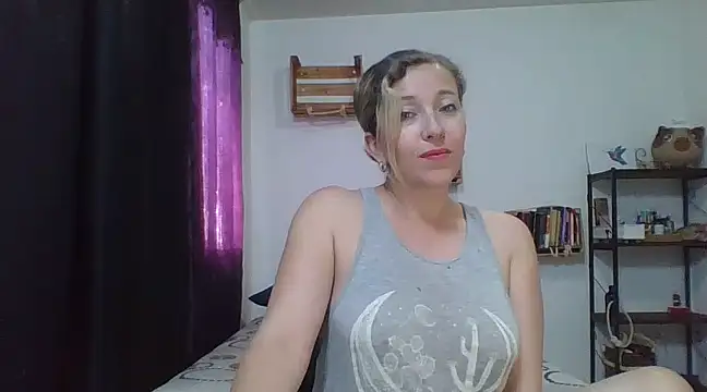 charlott ponce online show from February 14, 2025, 6:51 pm