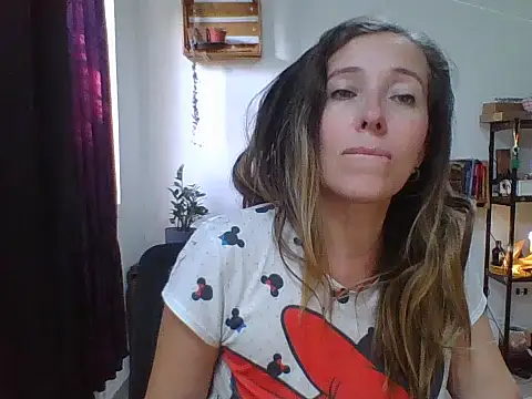 charlott ponce online show from January 5, 2026, 10:46 pm