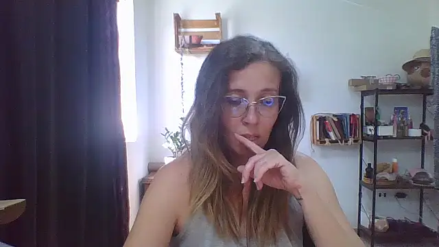 charlott ponce online show from February 19, 2026, 7:54 pm