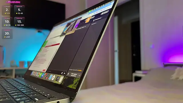 nikitos4you online show from December 14, 2024, 8:23 am