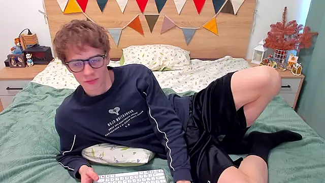 Snapshot of Fandi_777 chatting on February 5, 2026, 9:25 am Fandi 777 online show from February 5, 2026, 9:25 am