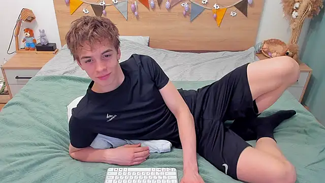 Snapshot of Fandi_777 chatting on February 26, 2026, 11:09 am Fandi 777 online show from February 26, 2026, 11:09 am