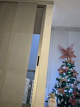 MollyJams-77 online show from December 16, 2025, 10:59 pm