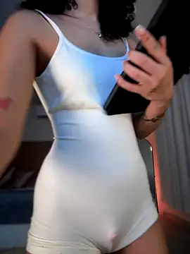 Snapshot of Lianh_Benett chatting on September 9, 2025, 6:24 am Lianh Benett online show from September 9, 2025, 6:24 am