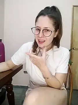 Snapshot of lucecitafantasy2 chatting on December 3, 2024, 11:46 pm lucecitafantasy2 online show from December 3, 2024, 11:46 pm