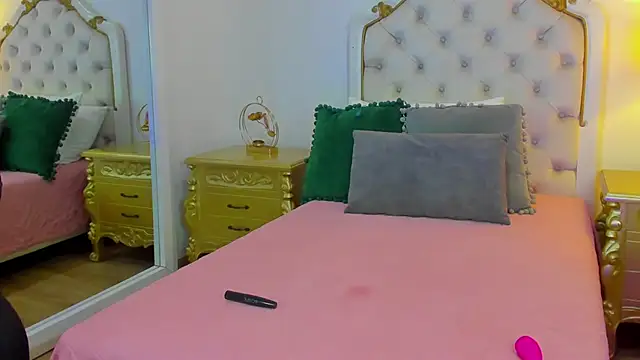 Snapshot of lexa_25_ chatting on November 16, 2025, 11:49 am lexa 25 online show from November 16, 2025, 11:49 am