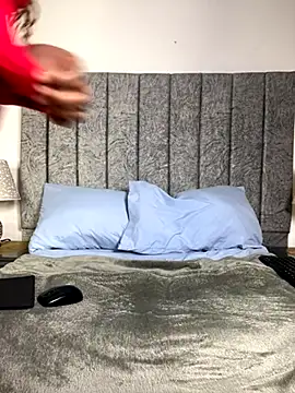 emilyrojas online show from September 29, 2025, 11:59 am