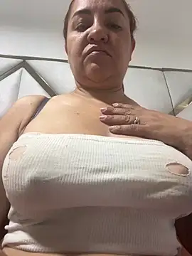 Snapshot of ruby_santana777 chatting on February 26, 2025, 1:52 pm ruby santana777 online show from February 26, 2025, 1:52 pm