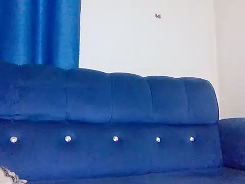 Snapshot of Sweetie_pussy chatting on June 2, 2026, 8:27 am Sweetie pussy online show from June 2, 2026, 8:27 am