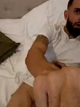 momentum2023 online show from November 18, 2025, 4:06 am