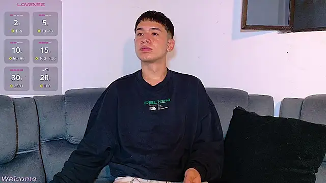 Mr daren  online show from March 18, 2026, 6:11 pm