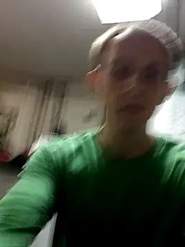 Snapshot of Firechroch7 chatting on December 27, 2024, 7:08 am Firechroch7 online show from December 27, 2024, 7:08 am